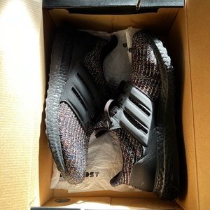 Adidas Ultraboost 3.0 “Black Multicolor” Size 8.5